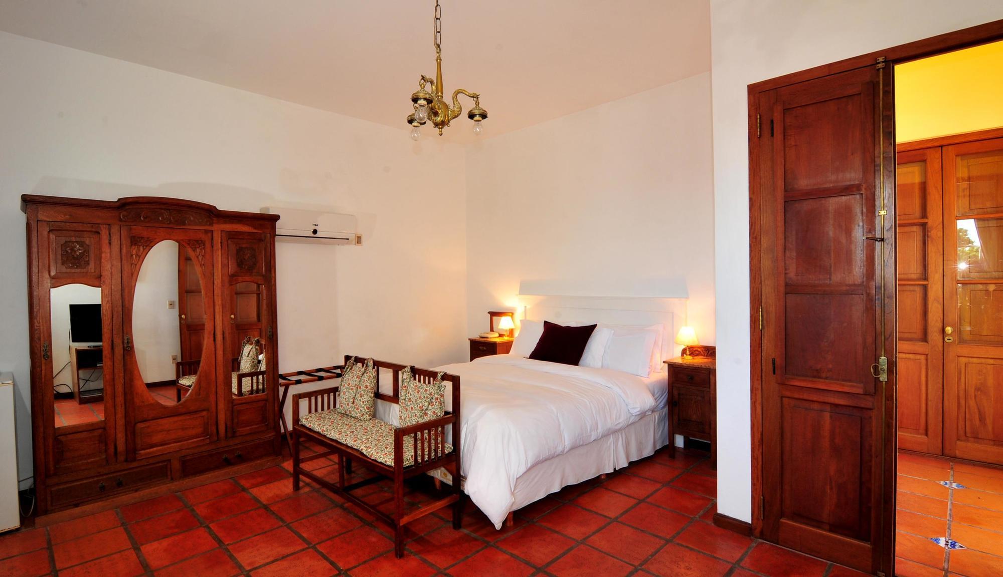 Posada Del Virrey Colonia del Sacramento Buitenkant foto